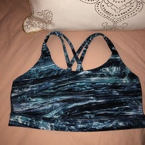 NWOT Lululemon Energy Bra - sz 10